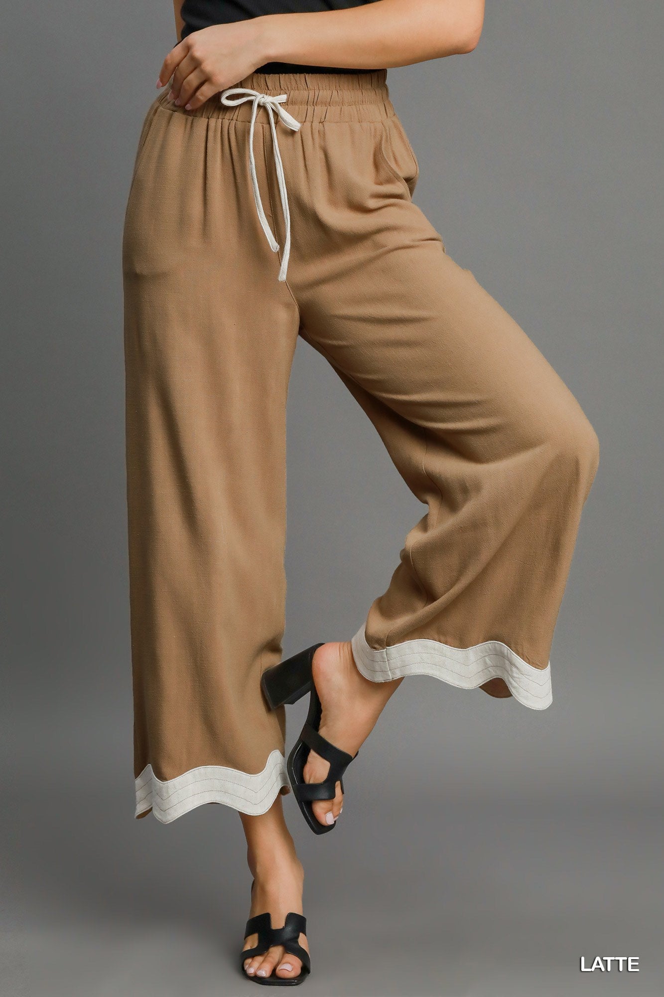 Latte Scallop Pants
