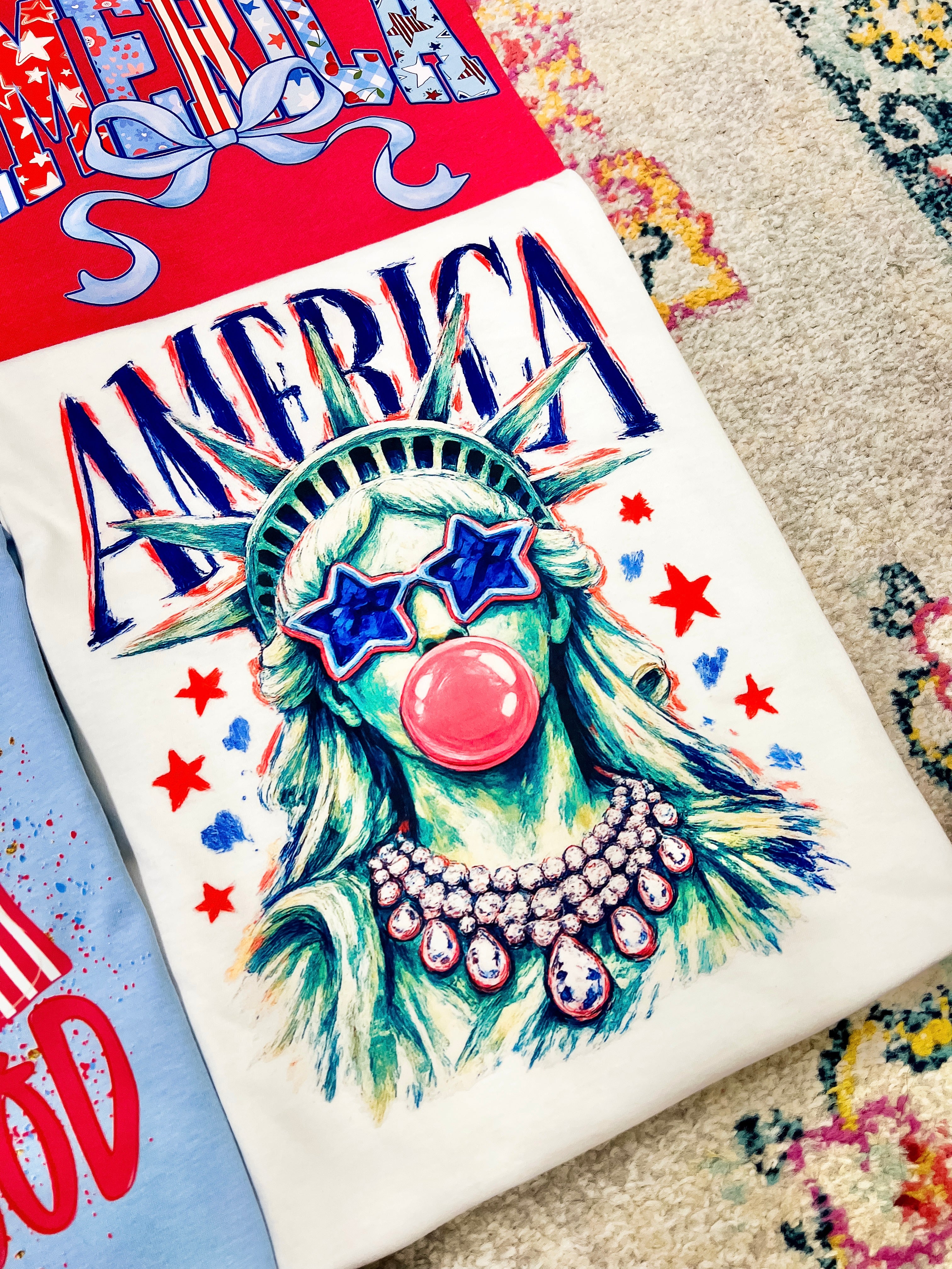 PREORDER -- STATUE OF LIBERTY TEE
