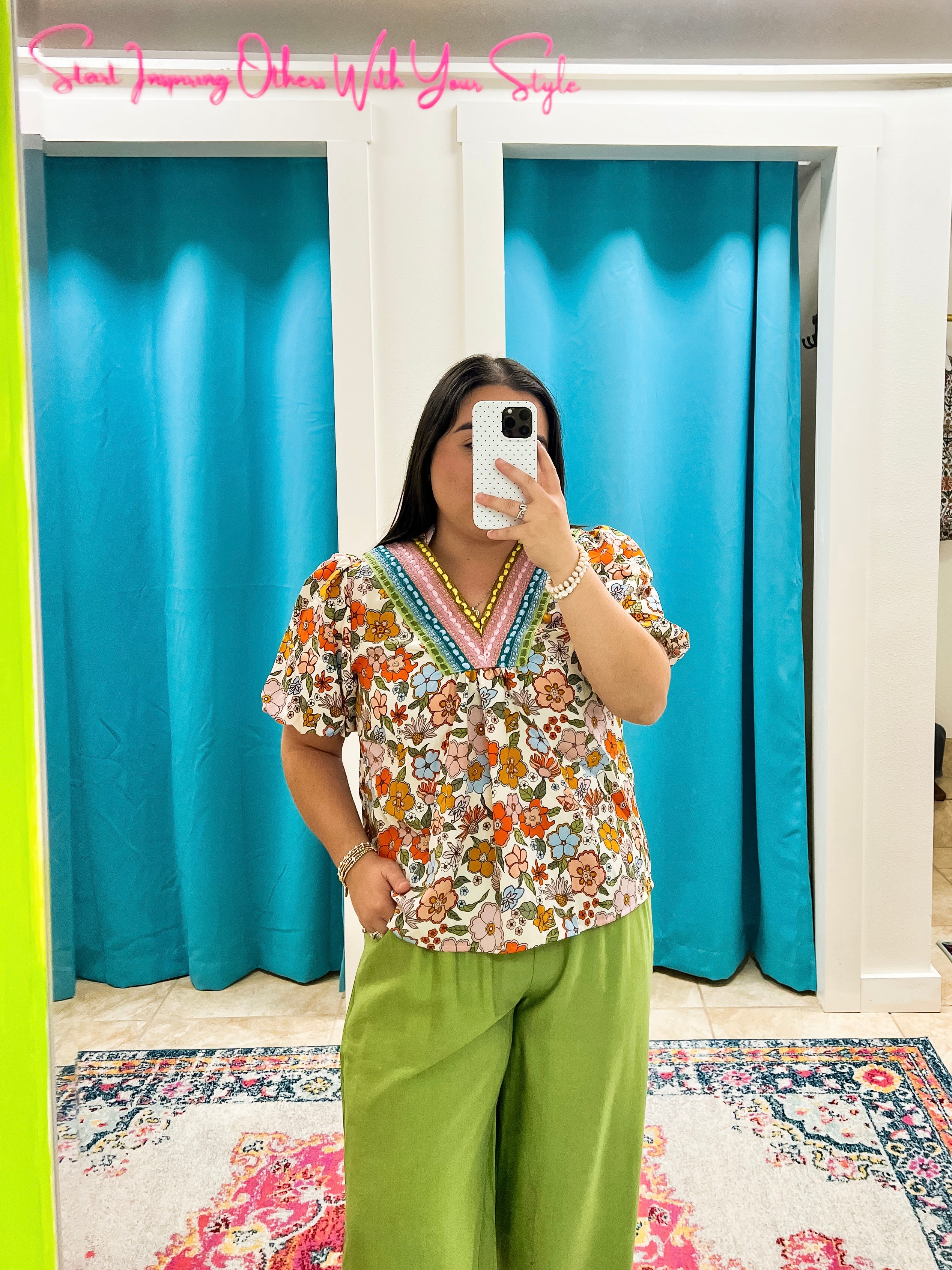 Capri Bloom Top (S-XL)